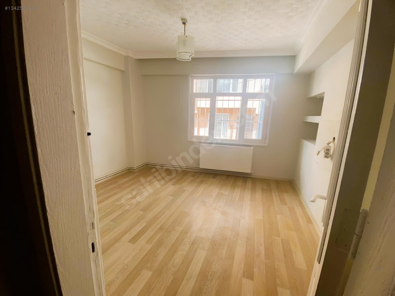 Metroya 10 Dk Yürüme M Boyası Yapılmış Kiralık Mustakil Ev — fotoğraf 19
