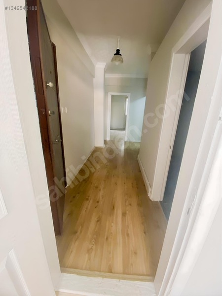 Metroya 10 Dk Yürüme M Boyası Yapılmış Kiralık Mustakil Ev — fotoğraf 20