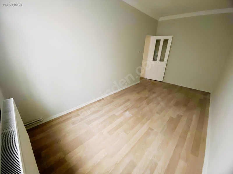 Metroya 10 Dk Yürüme M Boyası Yapılmış Kiralık Mustakil Ev — fotoğraf 24
