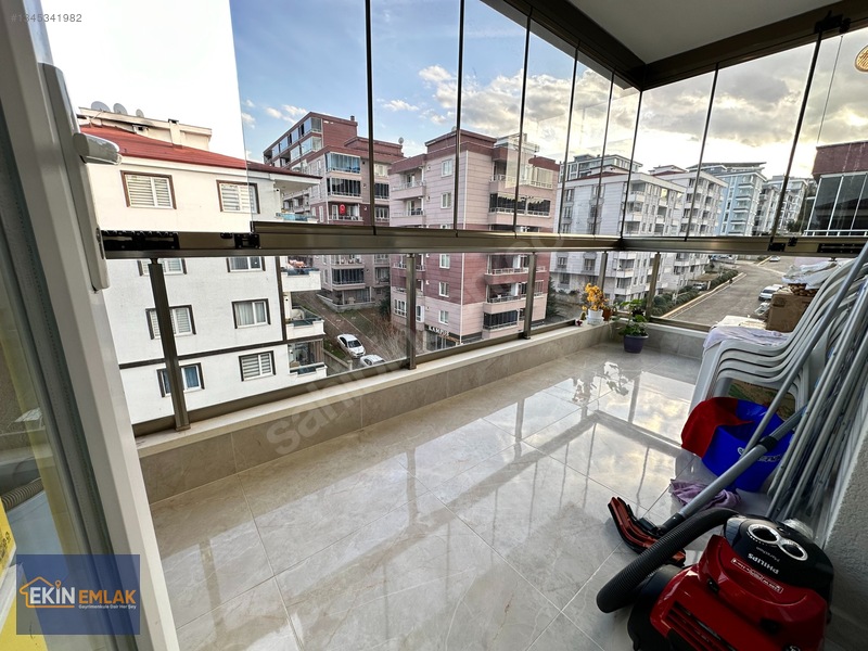 Ekin Emlak; Full Eşyalı; Tramvayda Yakın, Kiralık Geniş 1+1 — fotoğraf 7