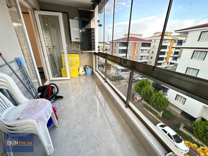 Ekin Emlak; Full Eşyalı; Tramvayda Yakın, Kiralık Geniş 1+1 — fotoğraf 9