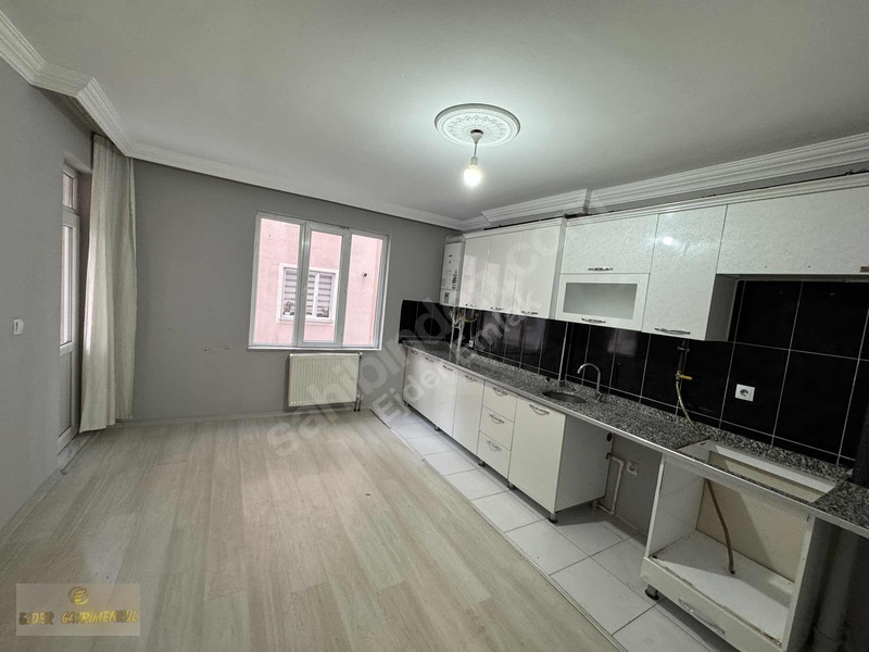Ali Paşa Mahallesi'nde Kiralık Site İçinde 3 + 1 Daire — fotoğraf 8