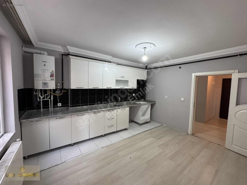 Ali Paşa Mahallesi'nde Kiralık Site İçinde 3 + 1 Daire — fotoğraf 13
