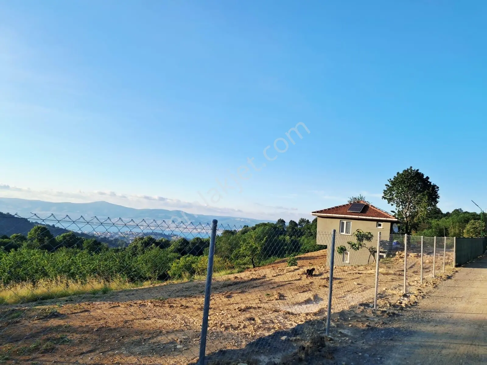 Aydın Emlak’tan İhsaniye’de Deniz Ve Doğa Manzaralı Ev+arazi — fotoğraf 8