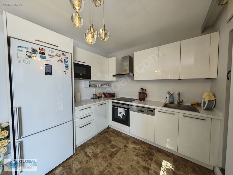 Global Homes'tan Denize Sıfır Seba Sitesinde 3+1 Kiralık — fotoğraf 8