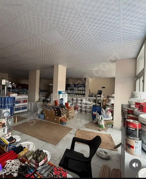 Çiğnitaş Umut.tan İşlek Cadde Üzeri Kiralık Dükkan 280 M2depolu — fotoğraf 2