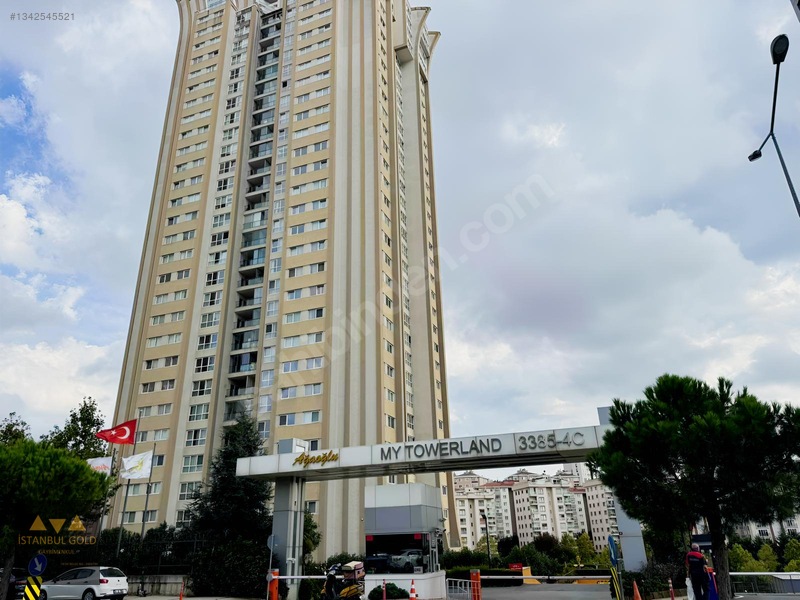 Ataşehır Trendist Golf Ve Deniz Manzaralı 1+1 Boş Eşyalı — fotoğraf 2