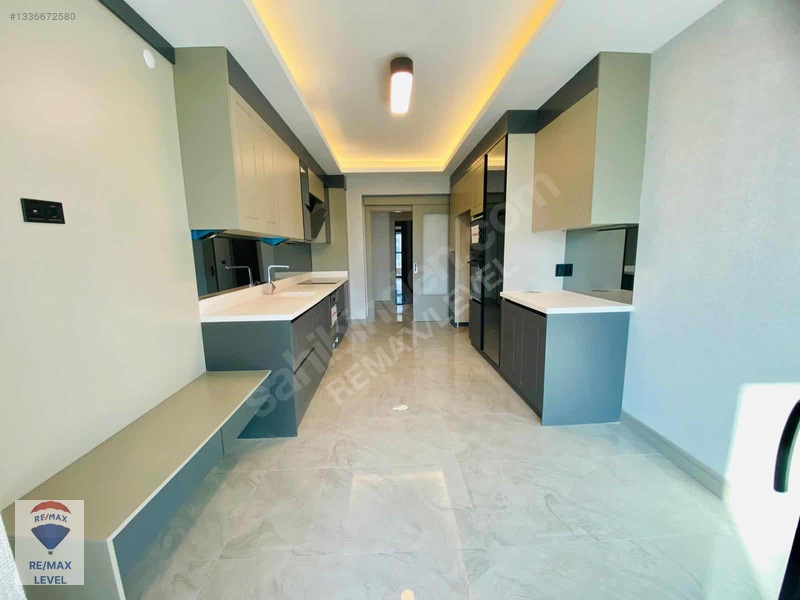 Remax Level'den Susuzda Satılık Geniş 4+1 Daire — fotoğraf 7