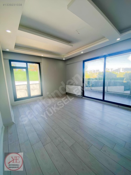 Ayrancılarda Havuzlu Site İçinde Kiralık 3+1 Arakat Daire — fotoğraf 11