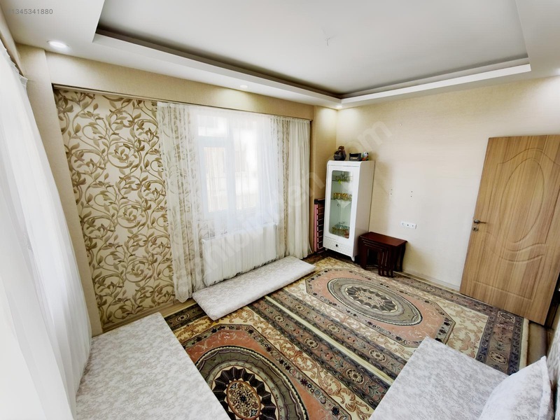 Haliliye Karşıyaka'da Satılık 3+1 Bakımlı Daire — fotoğraf 4