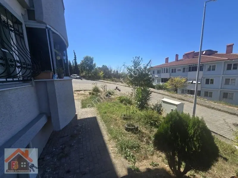 Yalova Altınova Subaşı Kalıcı Konutlarinda 3+1 Satılık Daire — fotoğraf 24