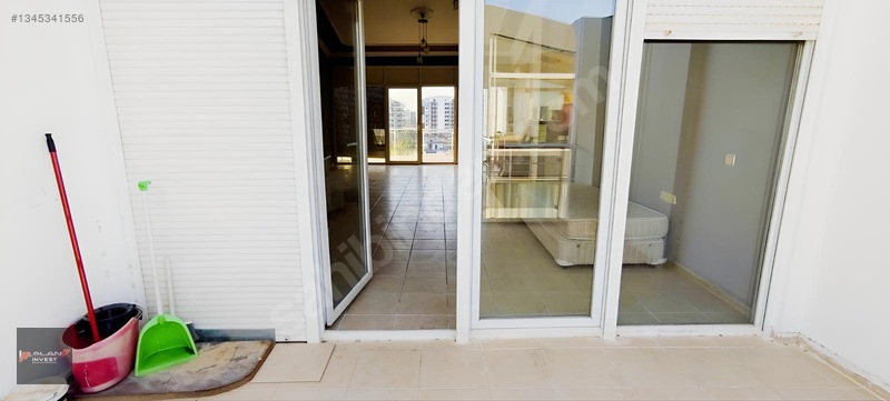 Altıntaş'in En Genis Dairesi 2+1 150 M2 Havuzlu Satilik Site İçi — fotoğraf 2