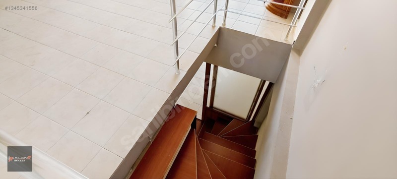 Altıntaş'in En Genis Dairesi 2+1 150 M2 Havuzlu Satilik Site İçi — fotoğraf 21
