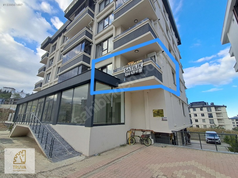 Truva//eminevime Uygun Kiracılı İskanlı Kombili Satılık 1+1 — fotoğraf 2