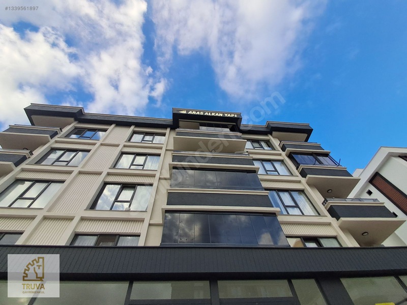 Truva//eminevime Uygun Kiracılı İskanlı Kombili Satılık 1+1 — fotoğraf 6