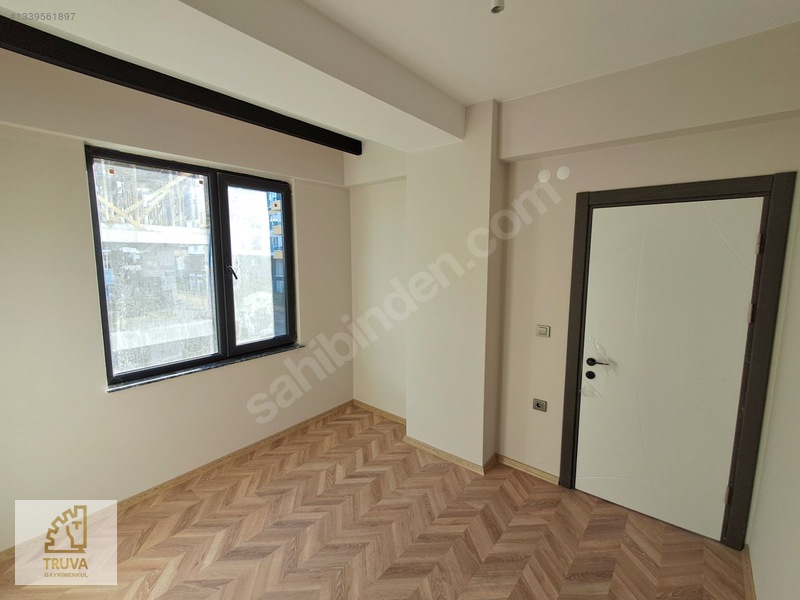 Truva//eminevime Uygun Kiracılı İskanlı Kombili Satılık 1+1 — fotoğraf 16