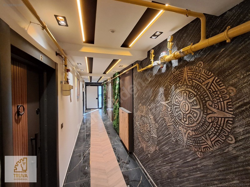 Truva//eminevime Uygun Kiracılı İskanlı Kombili Satılık 1+1 — fotoğraf 27