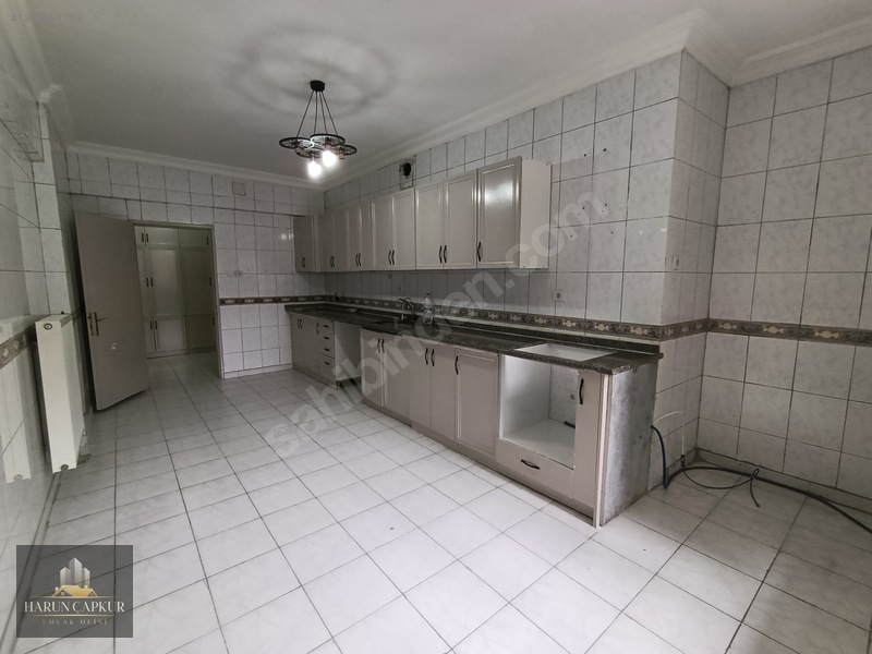 Atatürk'te Kiralık 3+1 Daire - 170m² Giriş Kat — fotoğraf 5