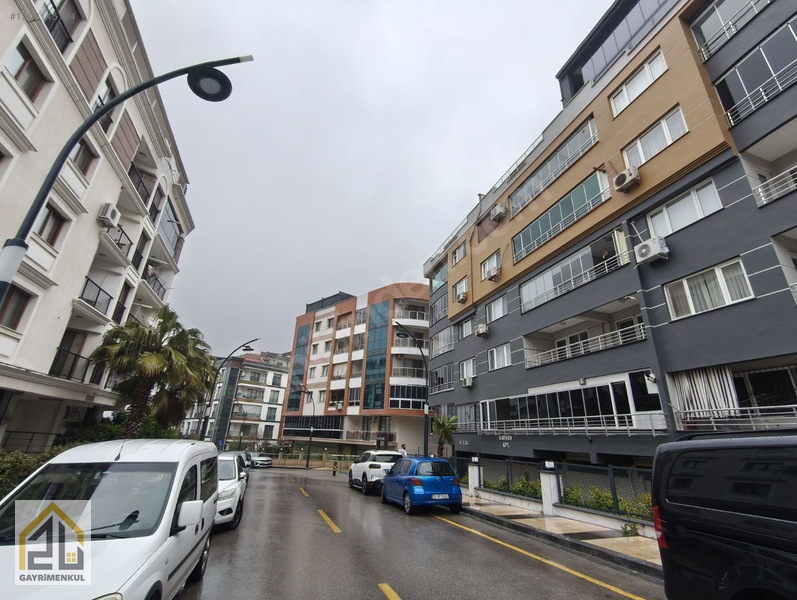 Zu Gayrimenkul Den Uncubozköy De Satılık 5+1 Dubleks