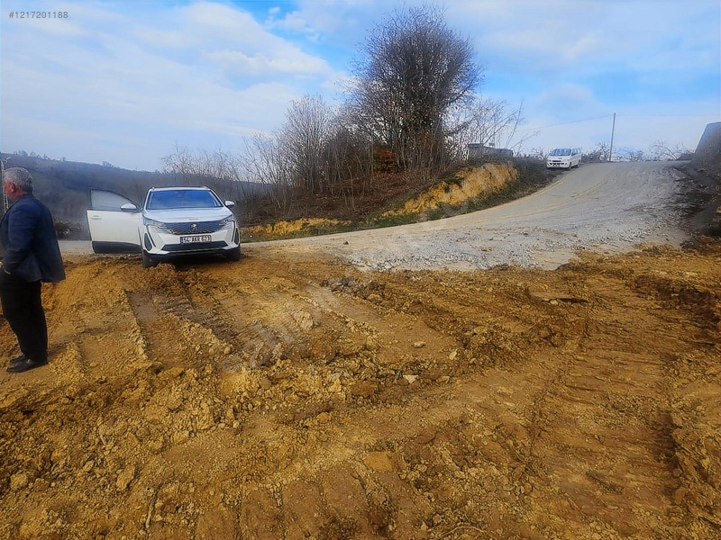 Eski Emlaktan Düzce Akçakoca Uğurlu Köyünde 1000 M2 Tektapu Arsa — fotoğraf 16