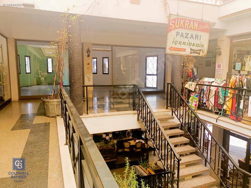 İzmir, Kemeraltı, Antikacılar Çarşısı 40 M2 Kiralık Dükkan — fotoğraf 11