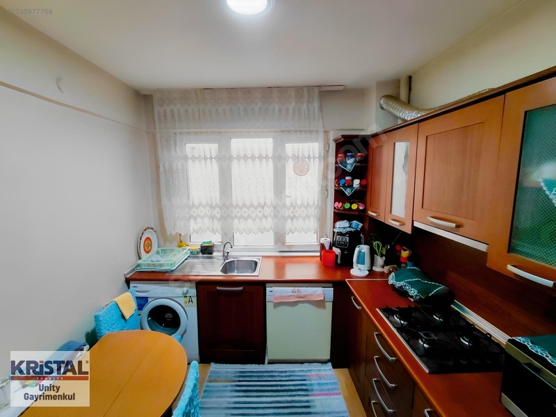 Fiyat Düştü..bahçelievler'de Mükemmel Konumda Bakımlı 2+1 Daire — fotoğraf 5