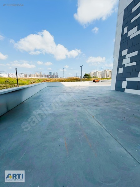 Ana Arter Üzerinde 1.550 M2 - H:6 Metre - Sıfır Projede Kiralık — fotoğraf 11
