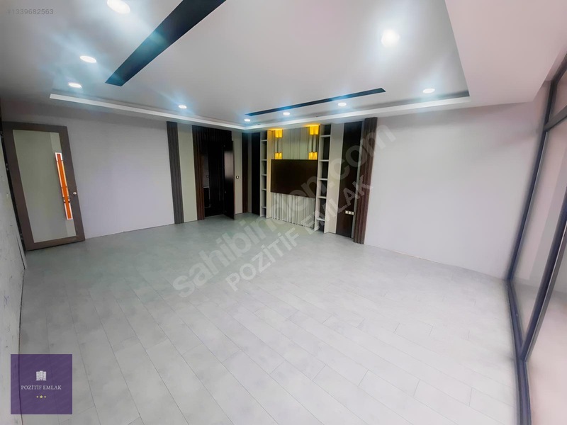 Winstown Avm Yanı Positive Plazada Kiralık Büro — fotoğraf 3