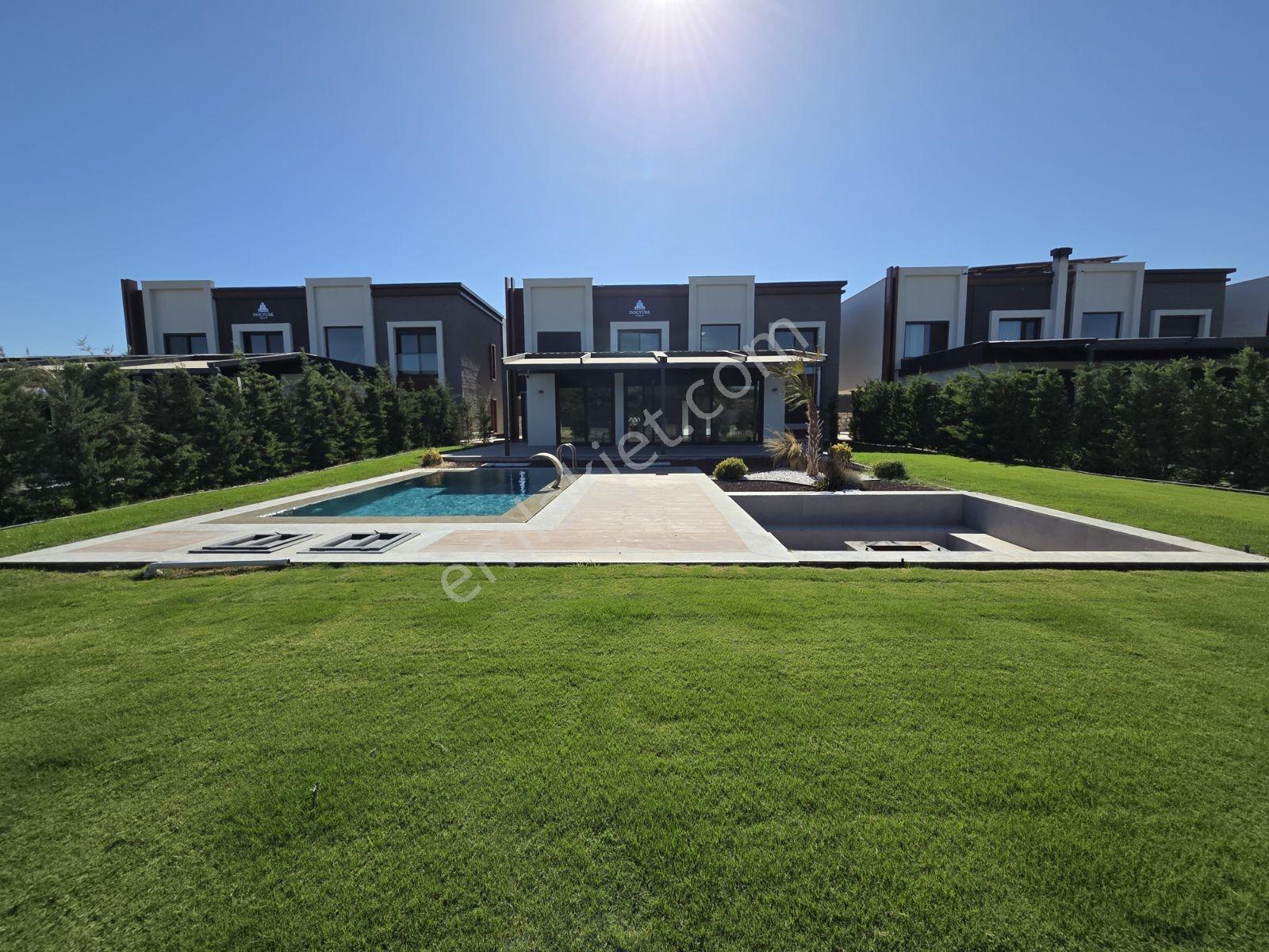Urla Kuşçularda Ayrıcalıklı Ve Tam Müstakil Villa — fotoğraf 3