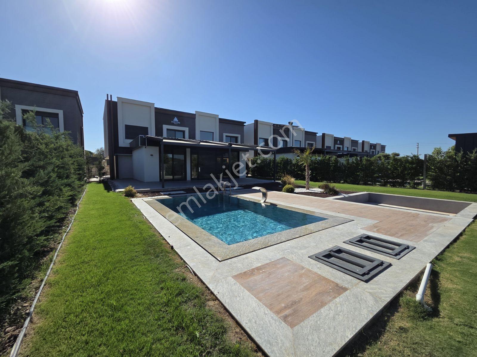 Urla Kuşçularda Ayrıcalıklı Ve Tam Müstakil Villa — fotoğraf 6