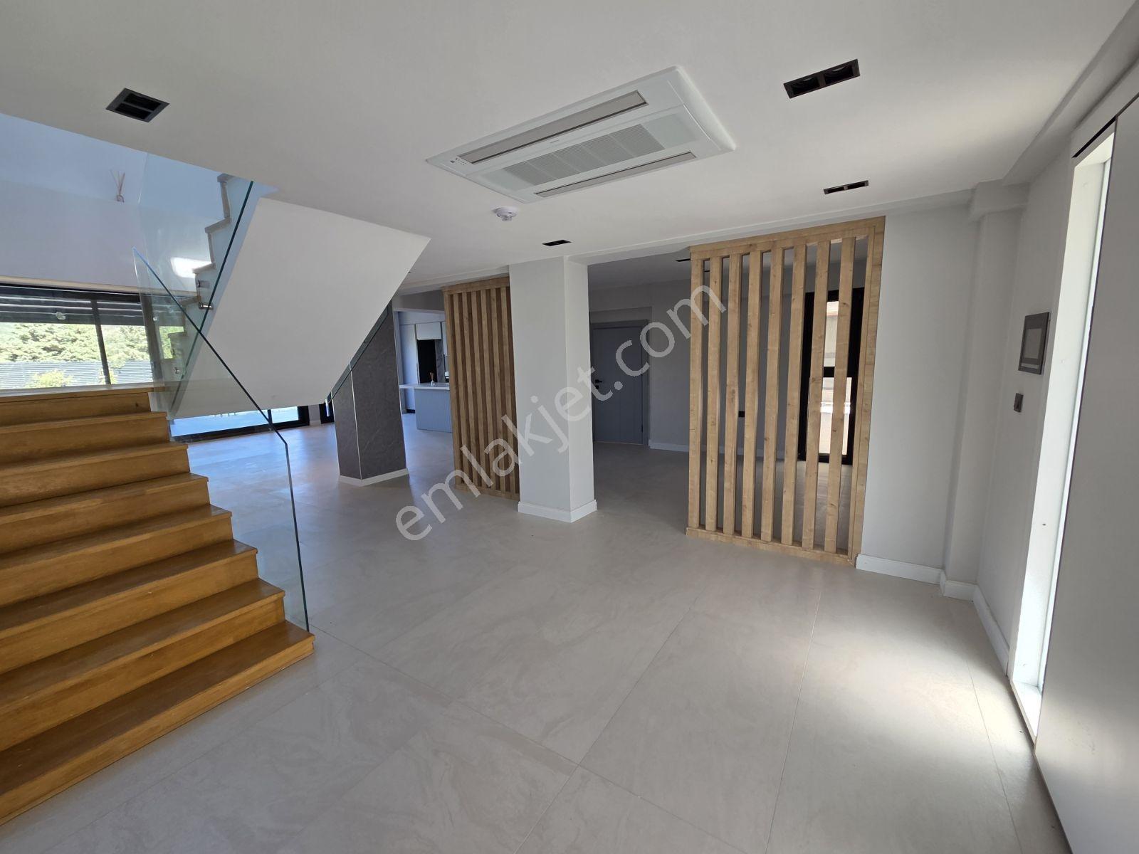 Urla Kuşçularda Ayrıcalıklı Ve Tam Müstakil Villa — fotoğraf 10