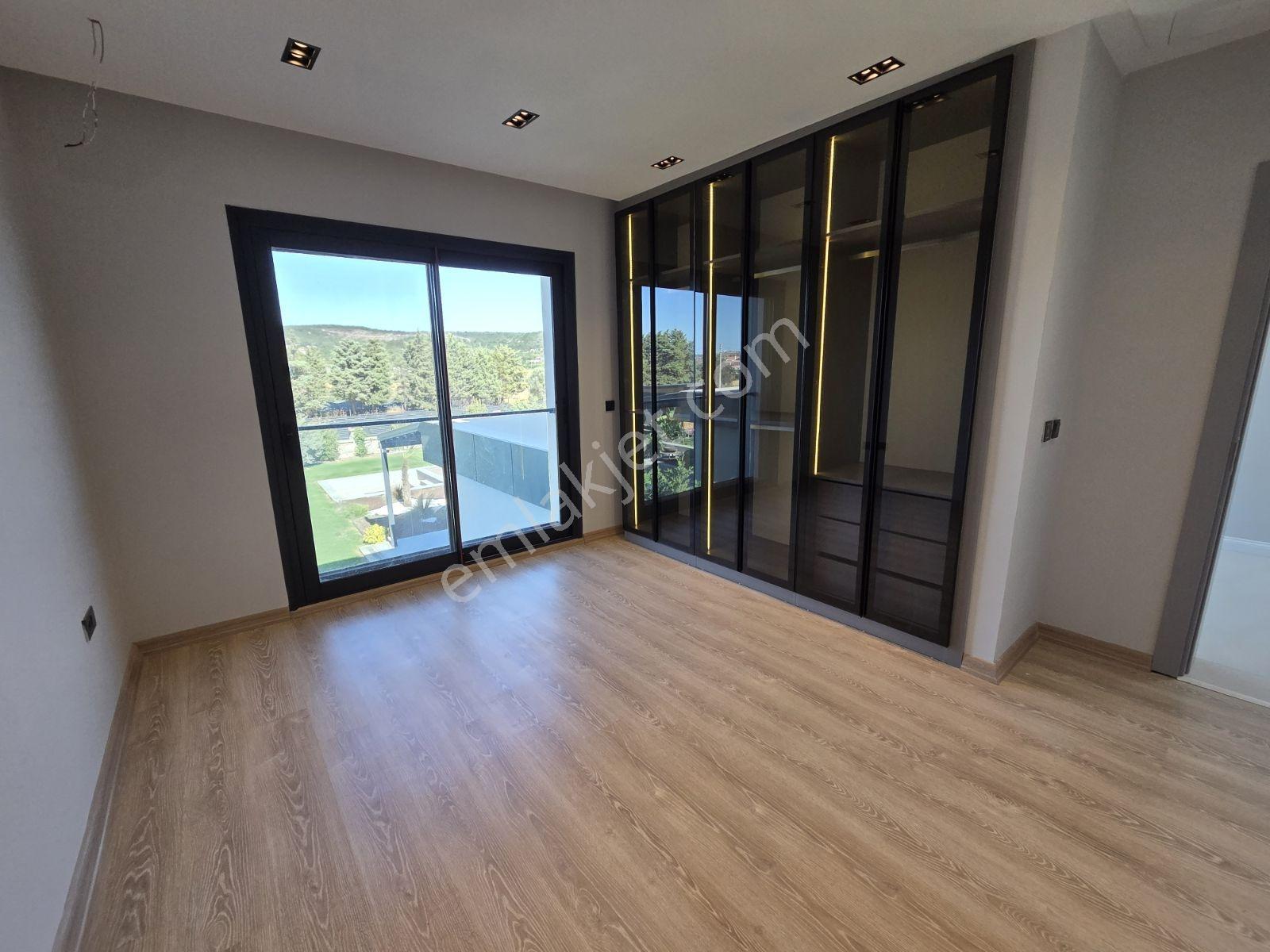 Urla Kuşçularda Ayrıcalıklı Ve Tam Müstakil Villa — fotoğraf 24