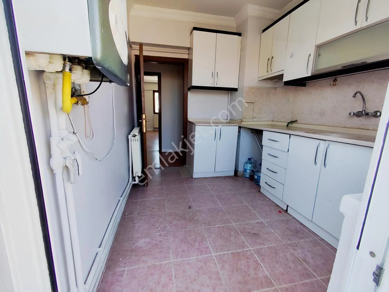 Yılmaz Gayrımenkulden Yapılı 3+1 Masrafsız Köşe Başı Ön Cepe 3+1 — fotoğraf 25