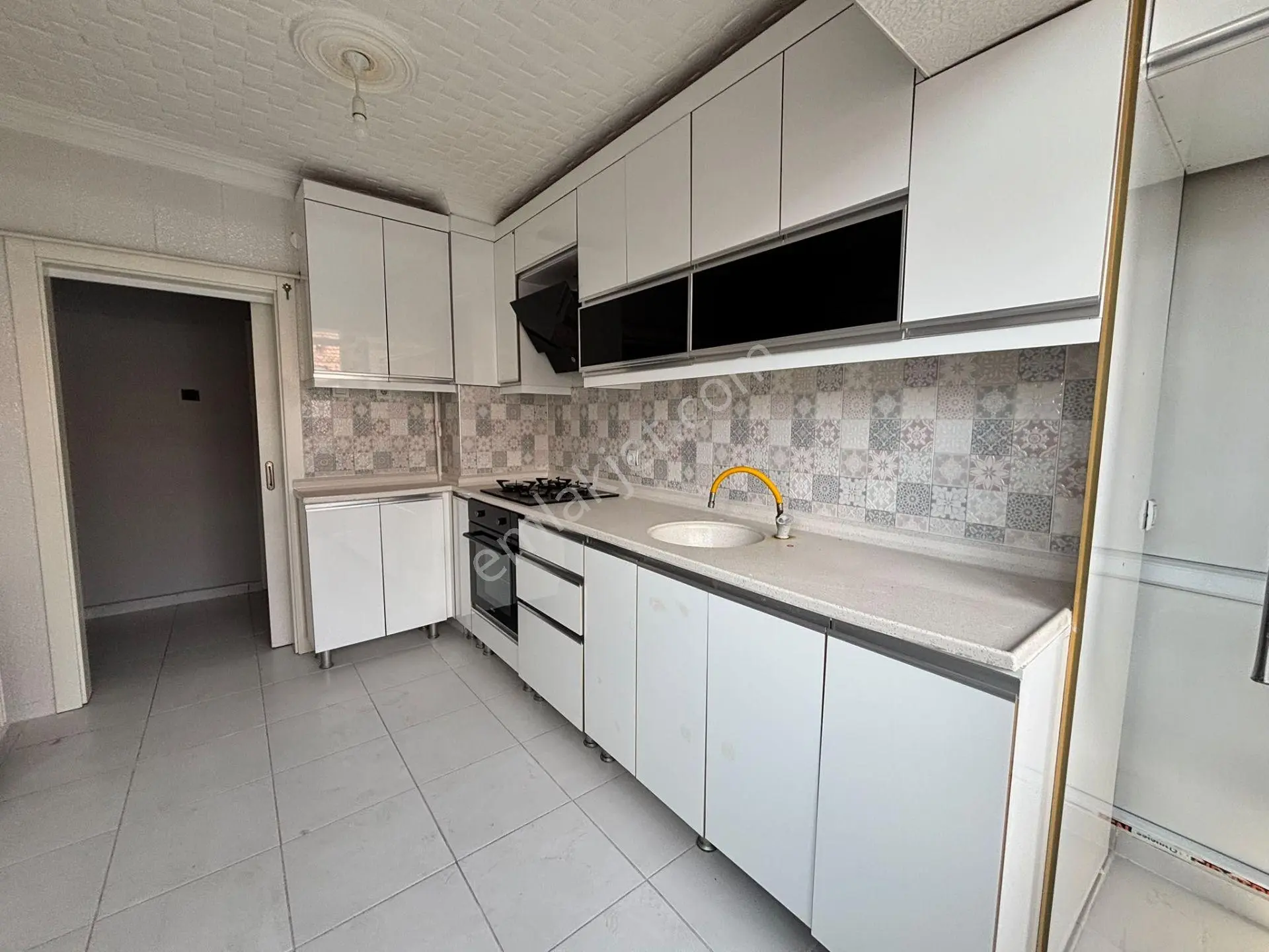 Yılmaz Gayrimenkul'Den Atatürk Mahallesi'Nde 3+1 Full Yapılı Kupon Daire