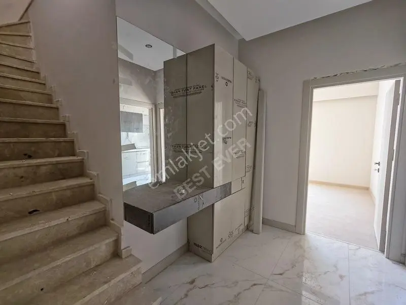 Gülbahçe'de Sıfır 3+1 Dubleks | 160 M² | Yerden Isıtma | Otopark — fotoğraf 2