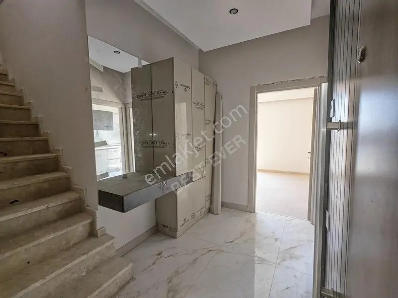 Gülbahçe'de Sıfır 3+1 Dubleks | 160 M² | Yerden Isıtma | Otopark — fotoğraf 3