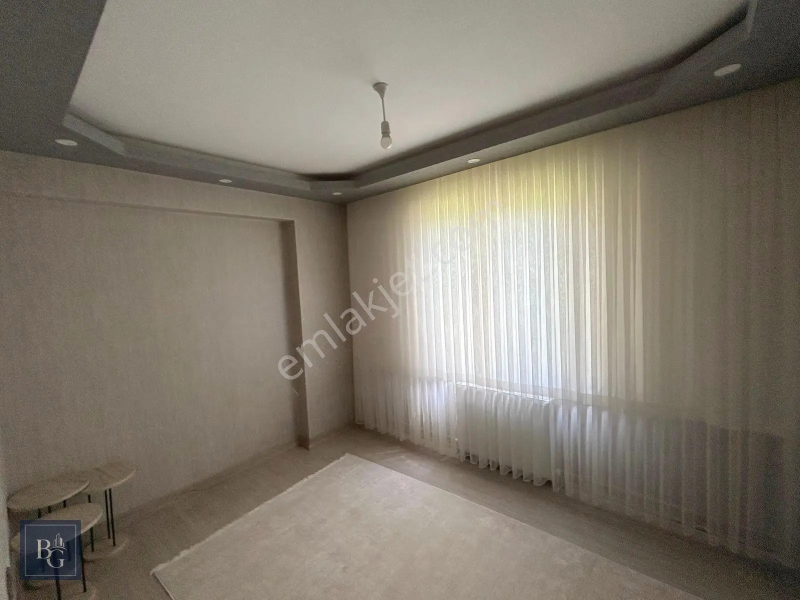 Cadde Üzeri Sitede Asansörlü Çift Banyolu Ultra Yapılı 160m² 3+1 — fotoğraf 18