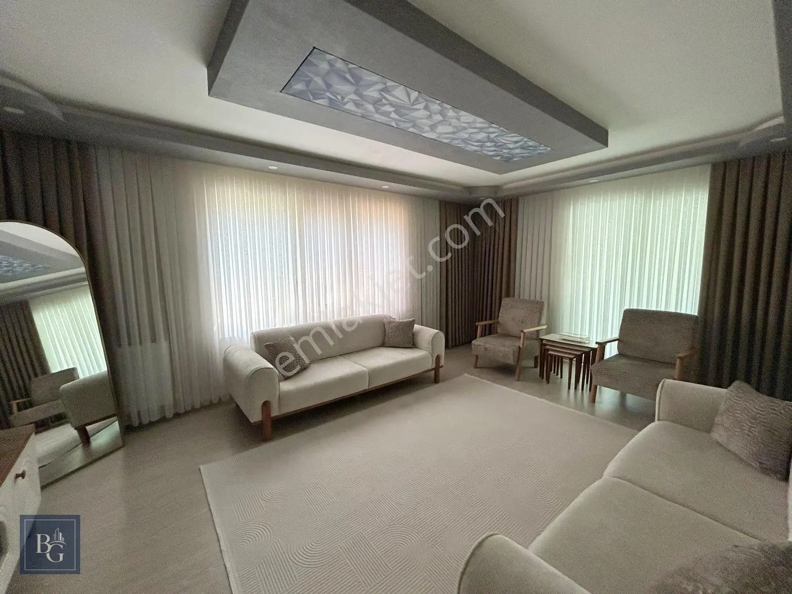 Cadde Üzeri Sitede Asansörlü Çift Banyolu Ultra Yapılı 160m² 3+1 — fotoğraf 26