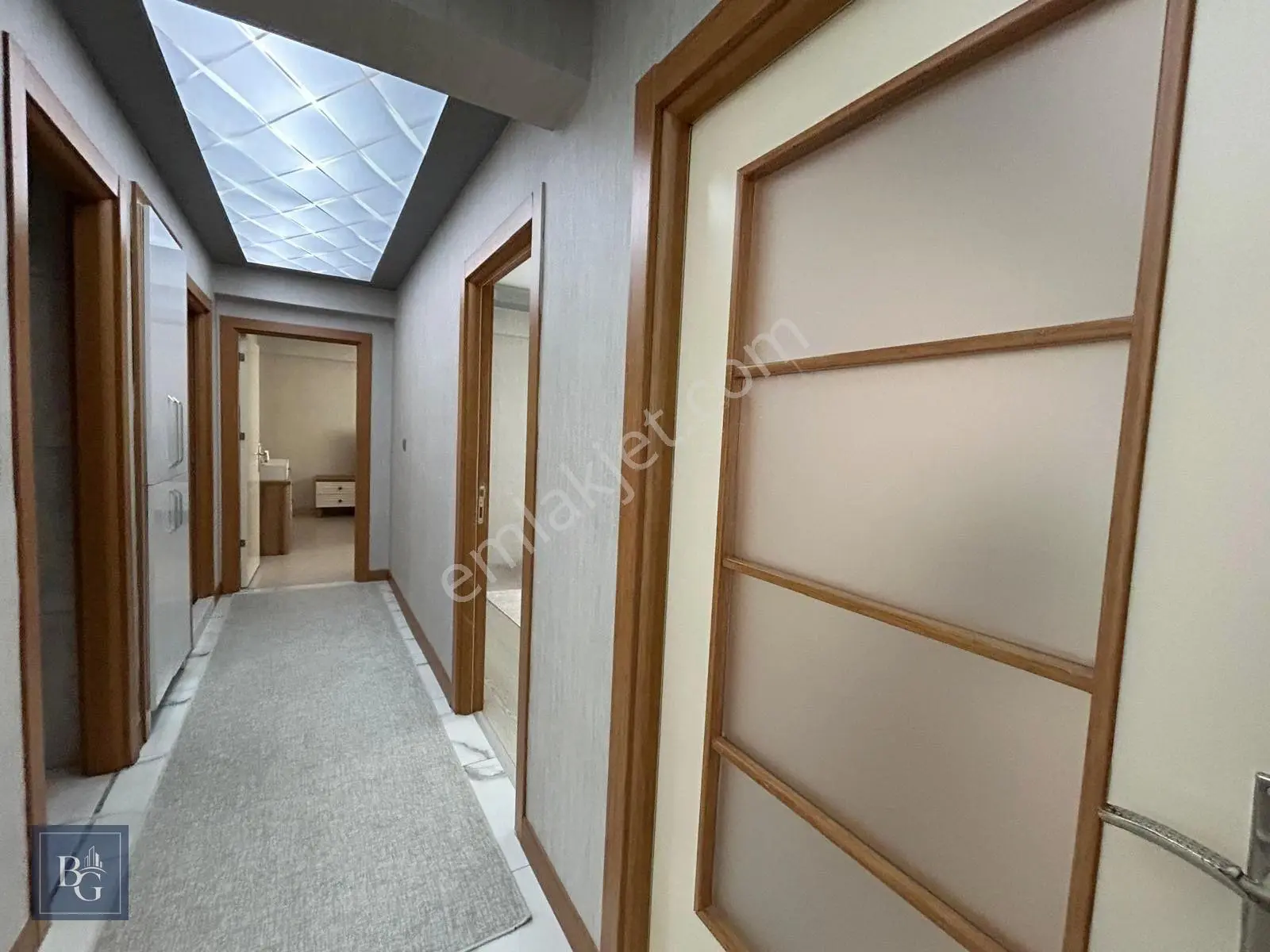 Cadde Üzeri Sitede Asansörlü Çift Banyolu Ultra Yapılı 160m² 3+1 — fotoğraf 31