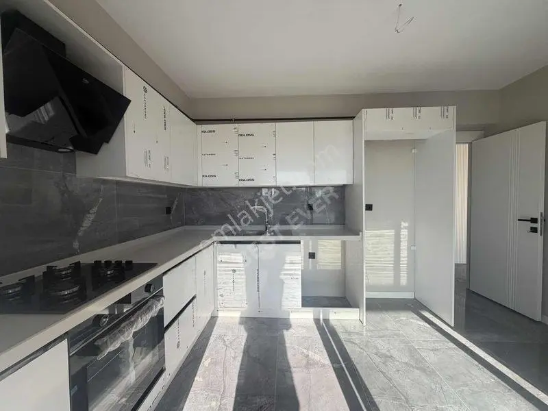 Kayapada 2+1 90 M2 Net Satılık Daire — fotoğraf 6