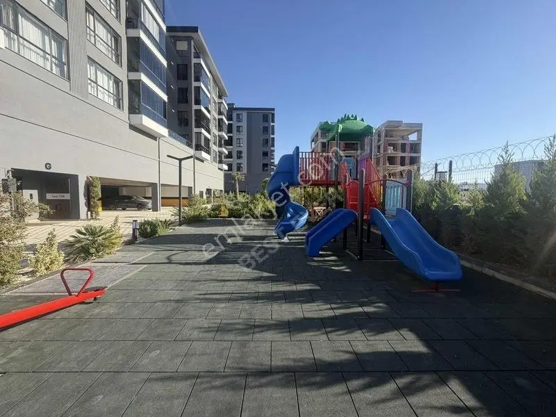 Kayapada 2+1 90 M2 Net Satılık Daire — fotoğraf 24