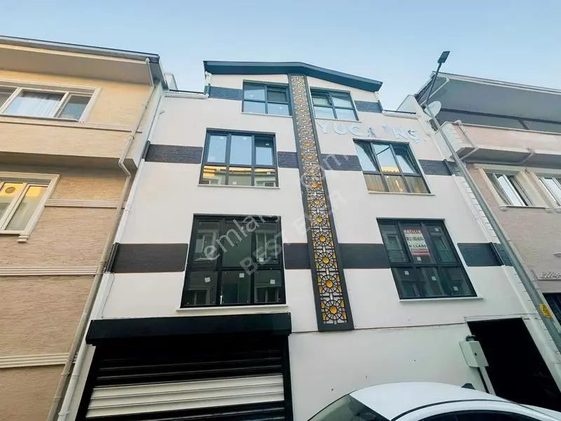 Üçevlerde Full Kredili Satılık 1+1 Yatırım Fırsatı