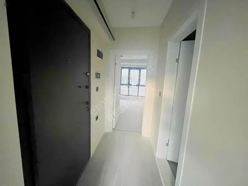 Üçevlerde Full Kredili Satılık 1+1 Yatırım Fırsatı — fotoğraf 2