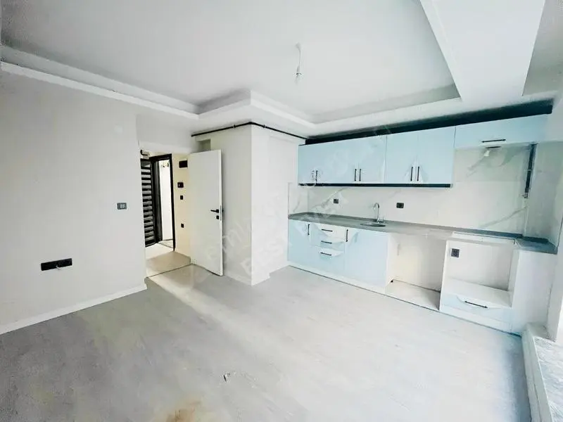 Üçevlerde Full Kredili Satılık 1+1 Yatırım Fırsatı — fotoğraf 9