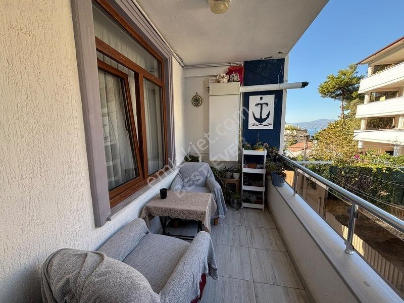 Güzelyalı Altınkum'da Deniz Manzaralı 1+1 Özel Tasarım Daire — fotoğraf 14