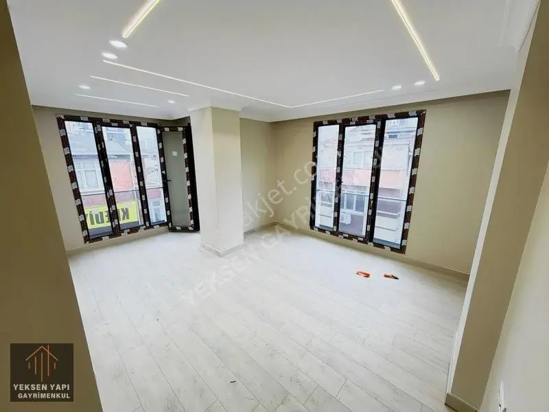 Halkalı Merkez'De 3+1 Yerden Isıtmalı Lüks Arakat Daire!!!