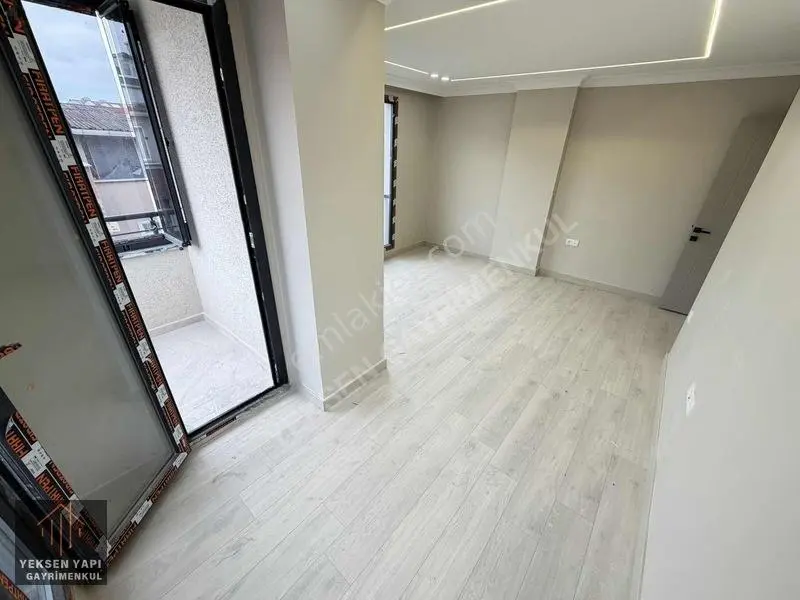 Halkalı Merkez'de 3+1 Yerden Isıtmalı Lüks Arakat Daire!!! — fotoğraf 3