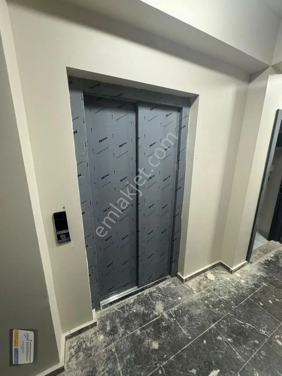 Çekmeköy Mimar Sinan Mahallesinde Satılık 2+1 Sıfır Daire — fotoğraf 12