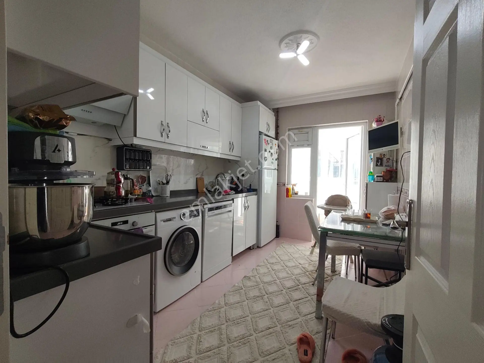 Yılmaz Gayrimenkul Den Pınarbaşı Mh Caddeüzeri 3+1 Arakat Öncephe Asansörlü Kök Tapu 5.249 Pazarlık — fotoğraf 19