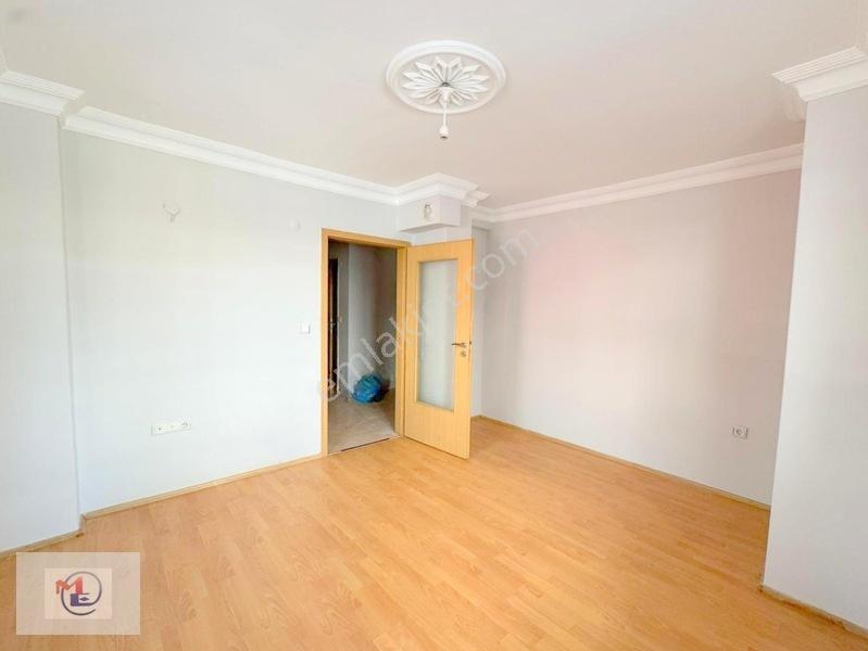 Mertcan'dan Esenler Mah. Hastane 12 Dk Mesafeli 3+1 Ters Dubleks — fotoğraf 2
